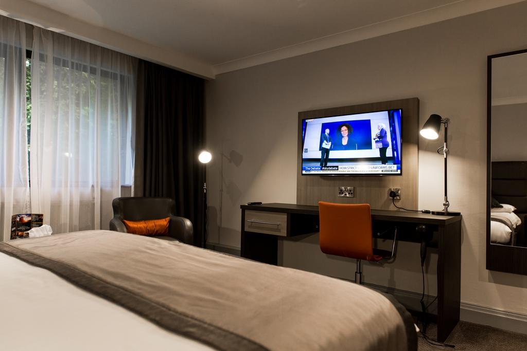 Mercure Newcastle George Washington Hotel Golf & Spa Exterior photo